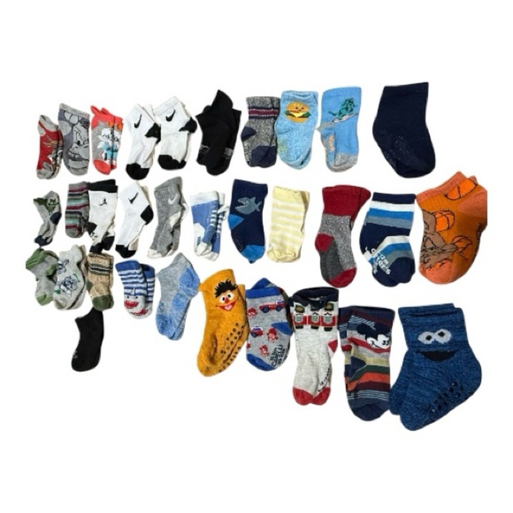 Set of 32 Baby Socks (3M–24M) – Mixed Styles & Brands – Great Condition
